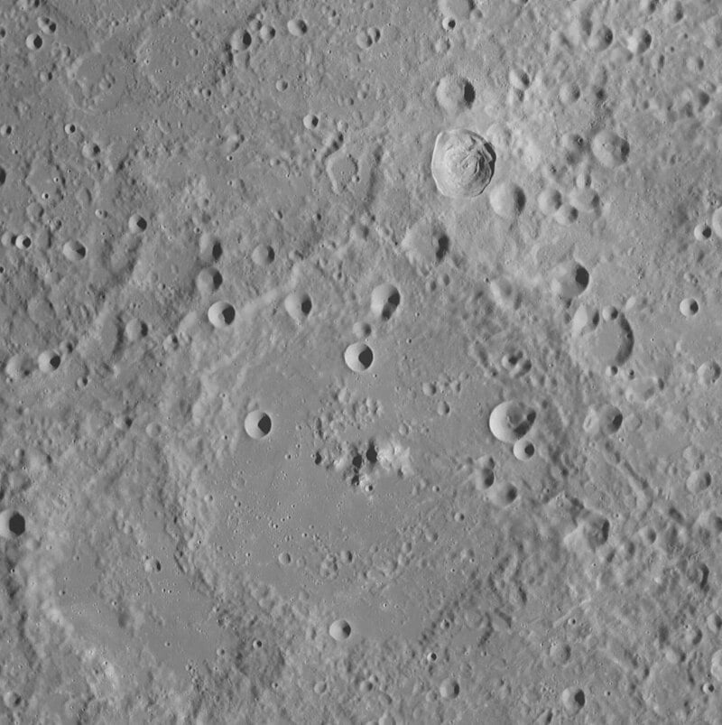 an aerial photograph of the Asawa crater