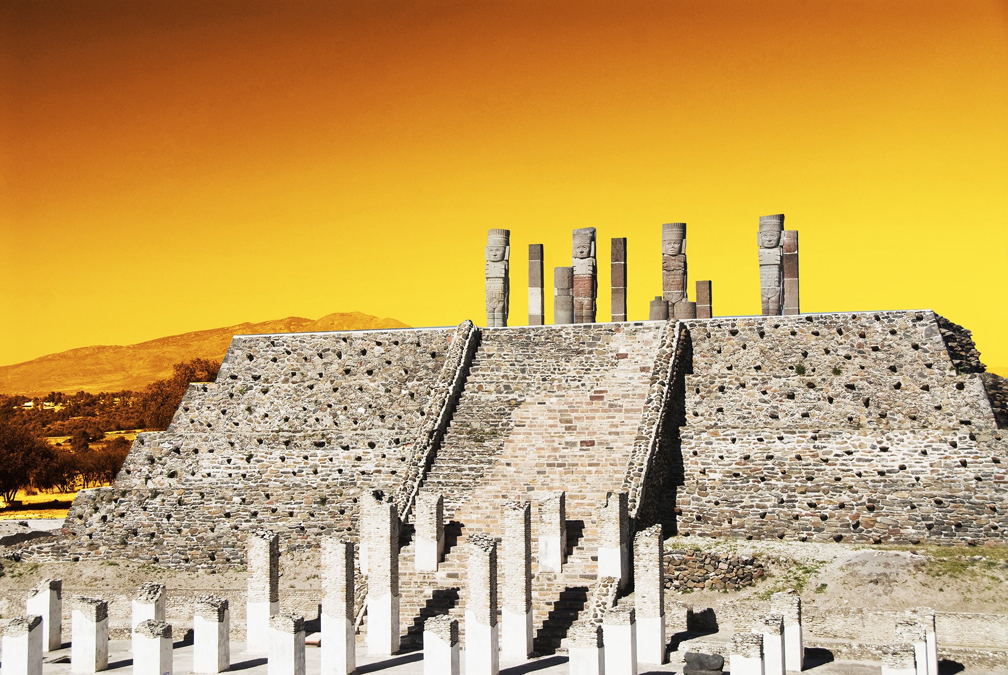 A photo of a temple in Tula De Allende, Hidalgo, Mexico