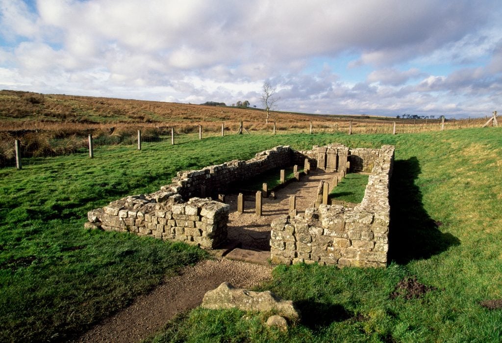 An image of Roman ruins in England