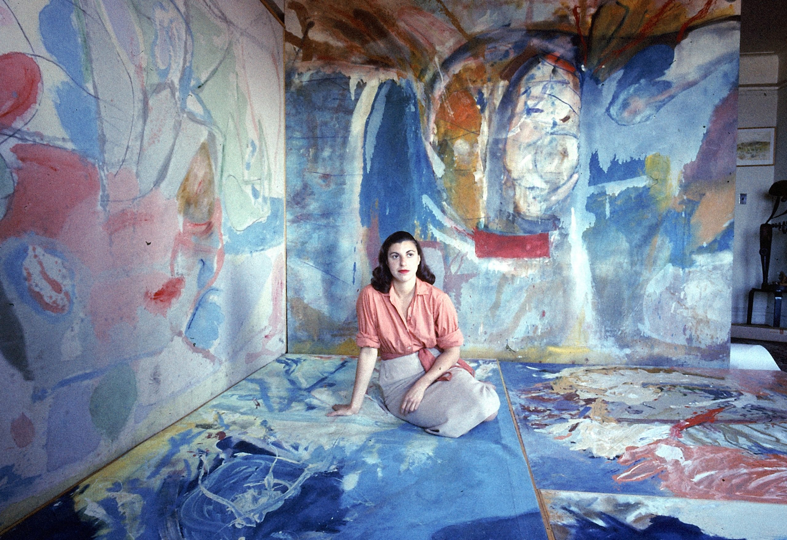 Artist Helen Frankenthaler in 1956. Photo by Gordon Parks/The LIFE Picture Collection/Getty Images. Copyright the Gordon Parks Foundation.