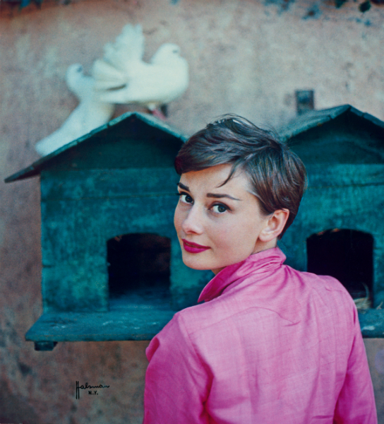 Philippe Halsman, Audrey Hepburn for LIFE magazine, (1954)Photo: ©Philipe Halsman